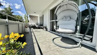 Expose Traumhafte 4-Zimmerwohnung mit Balkon in Terrassengröße, Garten und 2 Stellplätzen!