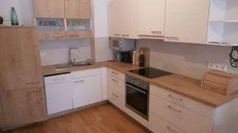 Expose Möblierte 2-Zimmer Wohnung in zentraler Lage zu vermieten