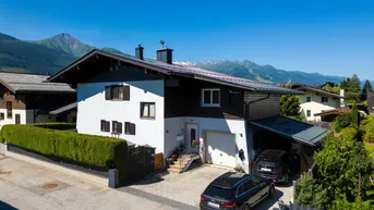 Expose Attraktive 3-Zimmer-Wohnung mit Westbalkon und großzügigem Dachboden