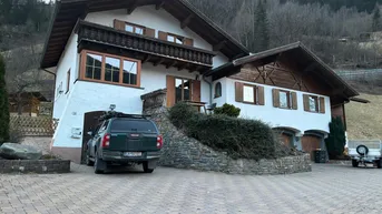 Expose Traumhaftes Landhaus mit großem Grundstück und weiterer Bebauungsmöglichkeit zu verkaufen