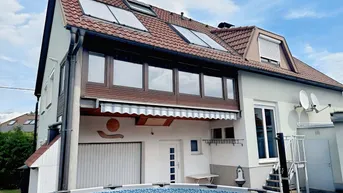 Expose Zweifamilienhaus in Neunkirchen: Viel Platz, großes Potenzial