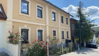 Expose Einfamilienhaus mit Dachterrasse über 3 Ebenen – Großzügige Wohnfläche in Berndorf