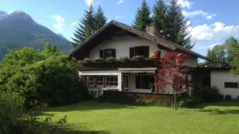 Expose Haus mit Charme und Garten an der Sonnenseite der Zugspitze (20 min von Garmisch-Partenkirchen)