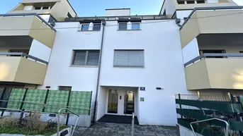 Expose Stillvolle 2-Zimmer Gartenwohnung in ruhiger Lage umgeben von viel Grün! Gute Raumaufteilung mit südseitiger Freifläche