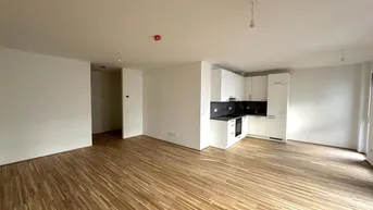 Expose 2-Zimmer Wohnung mit geräumigem Wohnzimmer und en-suite Badezimmer - Provisionsfrei in toller Lage!