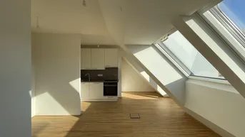 Expose Schöne 2-Zimmer Wohnung mit 2 Terrassen und en-suite Badezimmer - PROVISIONSFREI