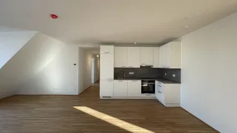 Expose Helle 4-Zimmer Wohnung mit 4 Terrassen und 2 Badezimmern - Hier werden Träume war!