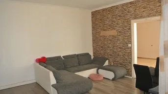 Expose Altbauwohnung mit Charme und Potential- Top Anlage, 7 Min. zur U1 Troststrasse- WOHNEN im Herzen von Favoriten