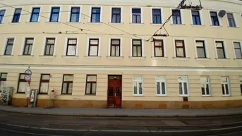 Expose Charmante Dachgeschosswohnung – Befristet vermietet bis 14.11.2027