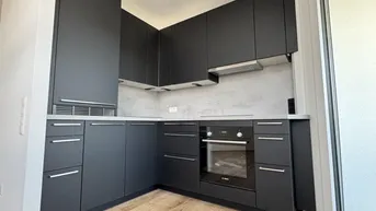 Expose 2-Zimmer Dachgeschosswohnung! Traum Terrasse/Loggia! Praktischer Grundriss!
