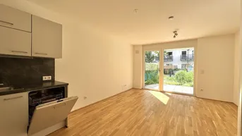 Expose Gartenwohnung mit Altbauflair - 3 Meter Raumhöhe - Fußbodenheizung mittels Fernwärme