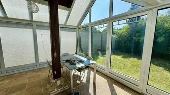 Expose Donau Living - Grundstück mit bewilligter Planung &amp; vielseitigen Nutzungsmöglichkeiten