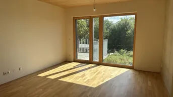 Expose 120 Meter zur U1 Oberlaa- Sonnige, barrierefreie südseitige Wohnung mit Top U1 Anbindung- inkl. Küche