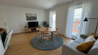 Expose Lichtdurchflutete 2-Zimmer-Dachgeschosswohnung mit perfekter Anbindung