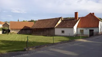 Expose Schmiede - Bauernhaus mit vielfältigen Nebengebäuden und Ausbaupotential