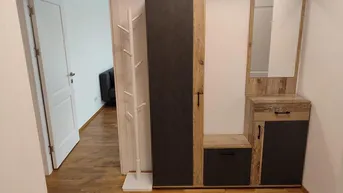 Expose Terrassen-Wohnung mit 2 Zimmern und Klimaanlage