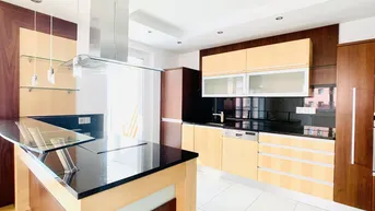 Expose Exklusive, lichtdurchflutete 3-Zimmer-Wohnung mit Loggia und Wellnessbereich am Wienerberg!