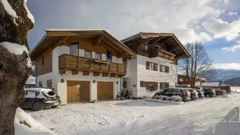 Expose Apartmenthaus mit vielfältigen Möglichkeiten in Oberndorf/Tirol - Perfekt für Investoren!