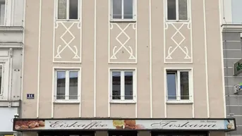 Expose Historisches Stadthaus mit Gastrofläche &amp; Wohnungen mit Renovierungspotenzial!