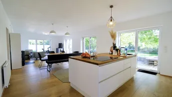 Expose Top saniertes Einfamilienhaus mit exklusiver Ausstattung &amp; eigenen Pferdeboxen!