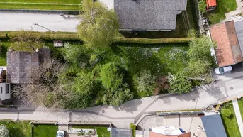 Expose Idyllisches Baugrundstück in netter Siedlungslage.