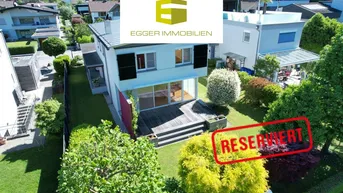Expose ARCHITEKTENHAUS IN RUHIGER LAGE