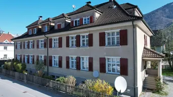 Expose CHARMANTE 4 ZIMMER WOHNUNG IN ZENTRALER LAGE
