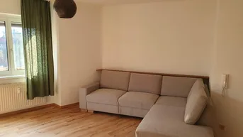 Expose Sonnige 3-Zimmer-Wohnung zu vermieten (provisionsfrei)