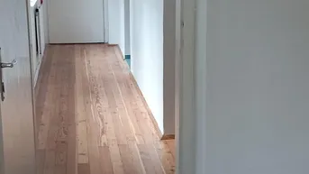 Expose Helle, ruhige Hofwohnung im 1. Bezirk