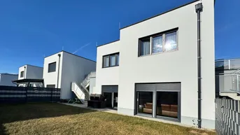 Expose Neuwertiges, modernes Reihenhaus in sonniger Lage - Vollmöbliert und Einzugsbereit!