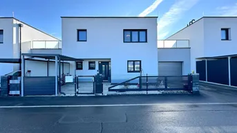 Expose Neuwertiges, modernes Reihenhaus in sonniger Lage - Vollmöbliert und Einzugsbereit!