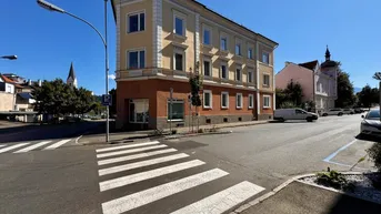 Expose Zinshaus in Innenstadtlage mit 7 Einheiten und Grünfläche