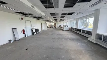 Expose Büros ab 270 m² mit individuellem Ausbau - Einführungsrabatt für erste Mieter