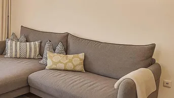 Expose Exklusives 2 Zimmer City-Apartment mit Bergblick