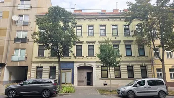 Expose Perfekte WG-Wohnung in bester Lage mit separaten Küchen und Bädern!