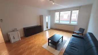Expose Single-/Pärchen-Wohnung mit Balkon in zentraler Lage