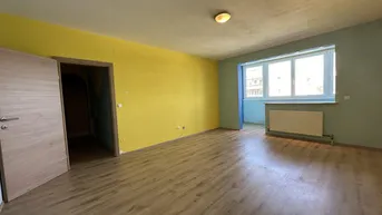 Expose SANIERTE 3-ZIMMER-WOHNUNG MIT WEITBLICK