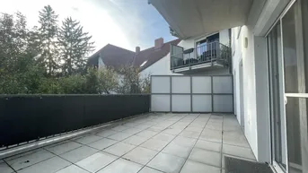 Expose Moderne 2-Zimmer-Wohnung mit 26m² Balkon + 2 KFZ-Stellplätze in Toplage