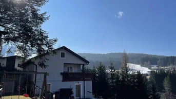 Expose FAMILIENHAUS IN BESTER RUHELAGE AM SEMMERING