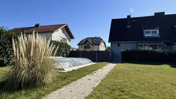 Expose MODERNES HAUS MIT GARTEN UND POOL