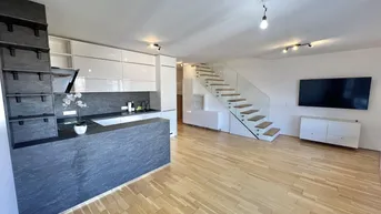 Expose NEUWERTIGE MAISONETTE MIT 3 TERRASSEN UND STELLPLATZ IN BRUNN AM GEBIRGE