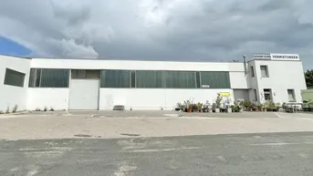 Expose 1.140m² PLATZ IN TOP LAGE - VIELFÄLTIGE LAGERHALLE FÜR IHREN BETRIEB