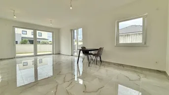 Expose ***ERSTBEZUG IN FRANKENAU: HOCHWERTIGE DOPPELHAUSHÄLFTE MIT TERRASSE UND STELLPLÄTZEN***
