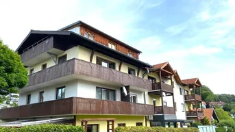 Expose TRAUMHAFTES APARTMENT - Stilvolle 4-Zimmer Wohnung in RUHELAGE