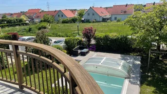 Expose Großzügiges Einfamilienhaus mit Garage und Swimmingpool in einer begehrten Lage von Hagenbrunn!