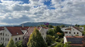 Expose Sonnige 1,5 Zimmerwohnung mit Loggia und KFZ Stellplatz