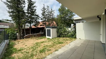 Expose Provisionsfrei! Wohnung mit Garten, 2 Zimmer, zentrale Lage, Tiefgaragenstellplatz