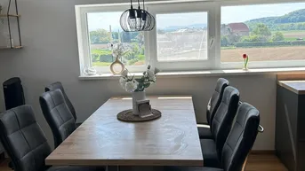 Expose Wunderschöne 75m2 Wohnung mit Balkon und Aufzug