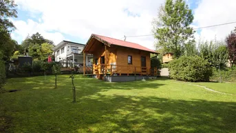 Expose Kleingarten - Grundstück - mit neuwertigem Holzhaus -ganzjähriges Wohnen