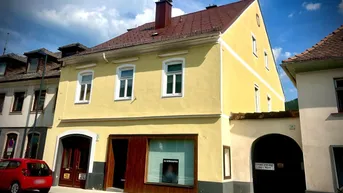 Expose MEHRFAMILIEN- UND GESCHÄFTS-WOHNSITZ IM GRÜNEN - GEPFLEGTES ANWESEN IN KINDBERG ZU KAUFEN